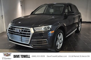 2018 Audi Q5 2.0T quattro Premium WA1ANAFYXJ2084868 2018 Audi Q5 2.0T quattro Premium