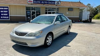 2005 Toyota Camry XLE 4T1BE30K65U577379 2005 Toyota Camry XLE