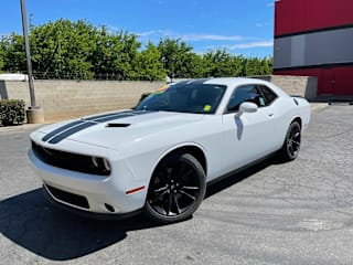 2018 Dodge Challenger SXT 2C3CDZAG6JH177977 2018 Dodge Challenger SXT