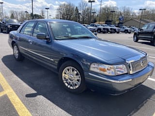 2008 Mercury Grand Marquis 2MEFM74V88X609085 2008 Mercury Grand Marquis