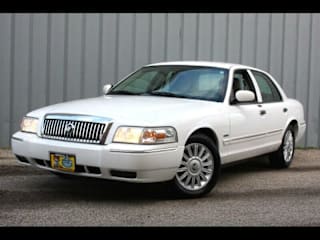 2011 Mercury Grand Marquis 2MEBM7FV4BX609443 2011 Mercury Grand Marquis