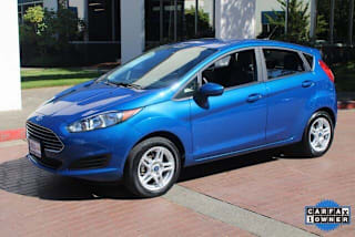2019 Ford Fiesta SE 3FADP4EJ9KM105227 2019 Ford Fiesta SE