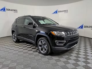 2018 Jeep Compass Limited 3C4NJDCB4JT231494 2018 Jeep Compass Limited