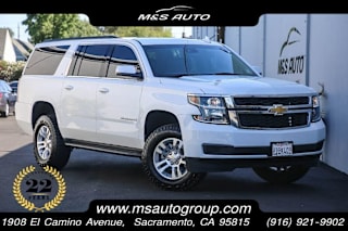 2018 Chevrolet Suburban LT 1500 1GNSCHKC0JR205991 2018 Chevrolet Suburban LT 1500