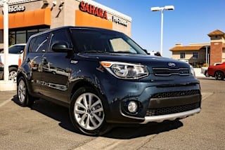 2018 Kia Soul + KNDJP3A51J7602541 2018 Kia Soul +