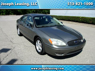 2004 Ford Taurus SE 1FAFP53UX4G144028 2004 Ford Taurus SE