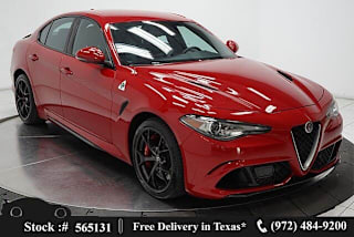 2018 Alfa Romeo Giulia Quadrifoglio Base ZARFAEAV3J7565131 2018 Alfa Romeo Giulia Quadrifoglio Base