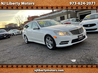 2013 Mercedes-Benz E-Class WDDHH8JB8DA670038 2013 Mercedes-Benz E-Class
