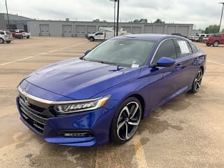 2019 Honda Accord 1HGCV1F35KA054575 2019 Honda Accord