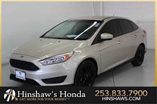 2018 Ford Focus SE 1FADP3FE0JL205759 2018 Ford Focus SE