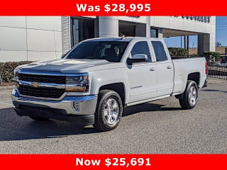 2017 Chevrolet Silverado 1500 1GCRCREC2HZ296698 2017 Chevrolet Silverado 1500