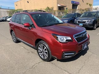 2017 Subaru Forester 2.5i Touring JF2SJAWC9HH468854 2017 Subaru Forester 2.5i Touring