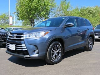 2018 Toyota Highlander LE 5TDBZRFH5JS827152 2018 Toyota Highlander LE