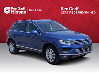 2016 Volkswagen Touareg VR6 Sport WVGEF9BP3GD008045 2016 Volkswagen Touareg VR6 Sport
