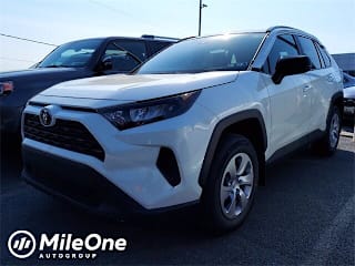 2021 Toyota RAV4 2T3F1RFV0MC170781 2021 Toyota RAV4