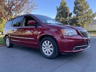 2014 Chrysler Town and Country 2C4RC1BG5ER394753 2014 Chrysler Town and Country