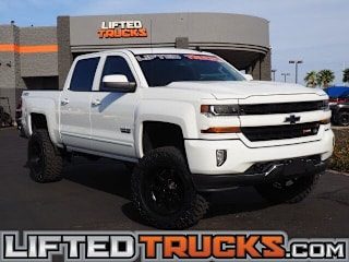 2018 Chevrolet Silverado 1500 LT 3GCUKREC6JG514967 2018 Chevrolet Silverado 1500 LT