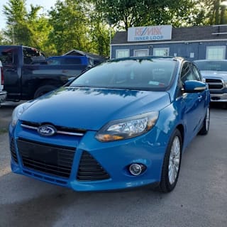 2012 Ford Focus 1FAHP3N27CL472196 2012 Ford Focus