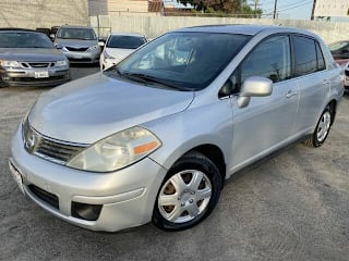 2008 Nissan Versa 1.8 S 3N1BC11EX8L412105 2008 Nissan Versa 1.8 S