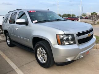 2012 Chevrolet Tahoe 1GNSCBE05CR203221 2012 Chevrolet Tahoe