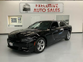 2017 Dodge Charger SXT 2C3CDXHG1HH563601 2017 Dodge Charger SXT
