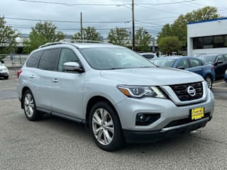 2018 Nissan Pathfinder SL 5N1DR2MM3JC670380 2018 Nissan Pathfinder SL