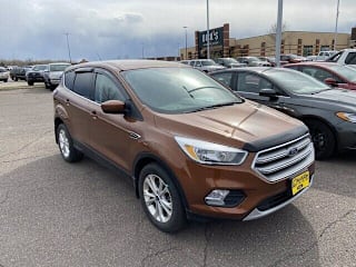 2017 Ford Escape SE 1FMCU9GD1HUF08170 2017 Ford Escape SE