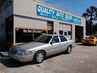 2005 Mercury Grand Marquis 2MEFM75WX5X600763 2005 Mercury Grand Marquis