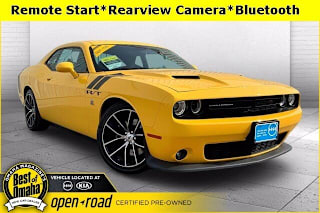 2017 Dodge Challenger R/T Scat Pack 2C3CDZFJ5HH573266 2017 Dodge Challenger R/T Scat Pack
