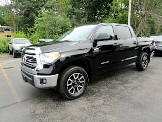2017 Toyota Tundra SR5 5TFDW5F15HX673818 2017 Toyota Tundra SR5