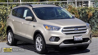 2018 Ford Escape SE 1FMCU0GD4JUD08000 2018 Ford Escape SE
