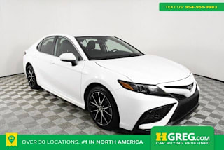 2021 Toyota Camry SE 4T1G11AKXMU516071 2021 Toyota Camry SE
