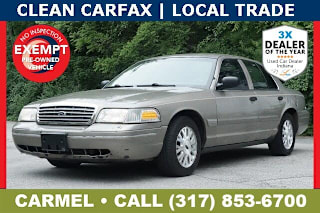 2003 Ford Crown Victoria Base 2FAFP73WX3X124383 2003 Ford Crown Victoria Base