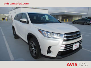 2019 Toyota Highlander LE 5TDZZRFH2KS303229 2019 Toyota Highlander LE