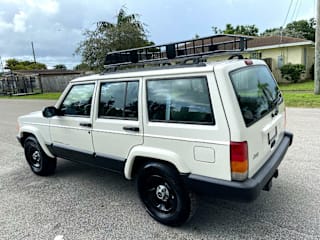 1999 Jeep Cherokee Sport 1J4FT68S8XL558028 1999 Jeep Cherokee Sport