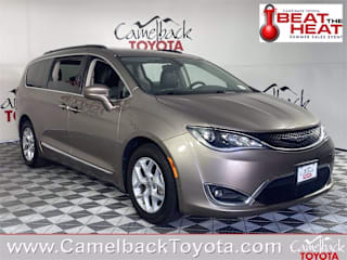 2017 Chrysler Pacifica Touring-L 2C4RC1BG9HR667844 2017 Chrysler Pacifica Touring-L