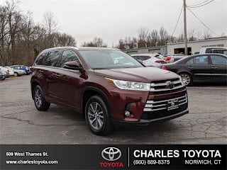 2018 Toyota Highlander XLE 5TDJZRFH6JS854100 2018 Toyota Highlander XLE