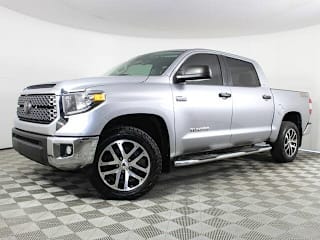 2018 Toyota Tundra SR5 5TFDW5F13JX690297 2018 Toyota Tundra SR5