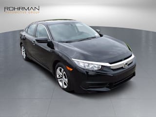 2018 Honda Civic LX 19XFC2F57JE019170 2018 Honda Civic LX