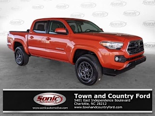 2018 Toyota Tacoma SR5 V6 5TFAZ5CN2JX060207 2018 Toyota Tacoma SR5 V6