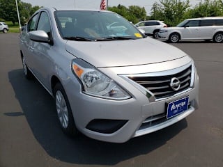 2019 Nissan Versa SV 3N1CN7AP1KL833883 2019 Nissan Versa SV