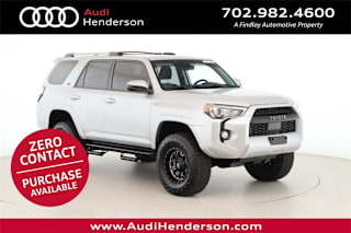 2020 Toyota 4Runner SR5 JTEBU5JR5L5745773 2020 Toyota 4Runner SR5