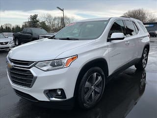 2018 Chevrolet Traverse LT Leather 1GNEVHKW0JJ179845 2018 Chevrolet Traverse LT Leather