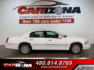2003 Lincoln Town Car 1LNHM81W23Y652211 2003 Lincoln Town Car