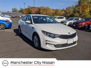 2017 Kia Optima LX 5XXGT4L34HG177924 2017 Kia Optima LX