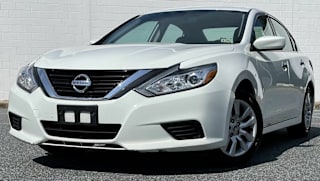2017 Nissan Altima 2.5 1N4AL3AP9HN332645 2017 Nissan Altima 2.5
