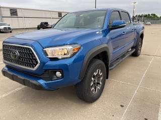 2018 Toyota Tacoma TRD Off-Road 5TFDZ5BN2JX032079 2018 Toyota Tacoma TRD Off-Road