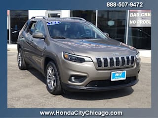 2019 Jeep Cherokee Latitude Plus 1C4PJLLB3KD247972 2019 Jeep Cherokee Latitude Plus