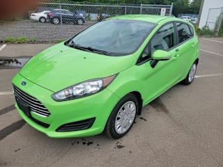 2015 Ford Fiesta SE 3FADP4EE0FM174042 2015 Ford Fiesta SE