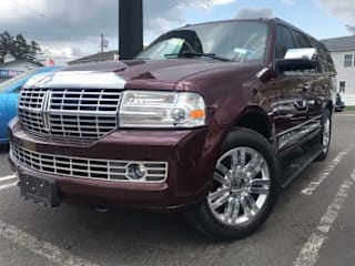 2011 Lincoln Navigator Base 5LMJJ2J57BEJ01073 2011 Lincoln Navigator Base